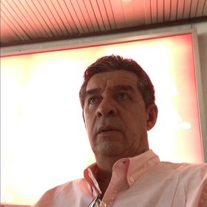 Meet your Posher, Luis a.